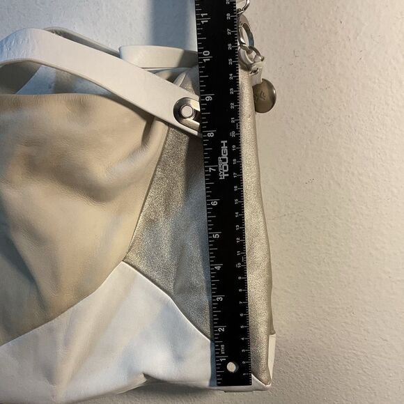 SKAGEN HANDBAG PURSE TAN WHITE SILVER SHOULDER LEATHER CAPSULE CASUAL EVERYDAY - Picture 7 of 12